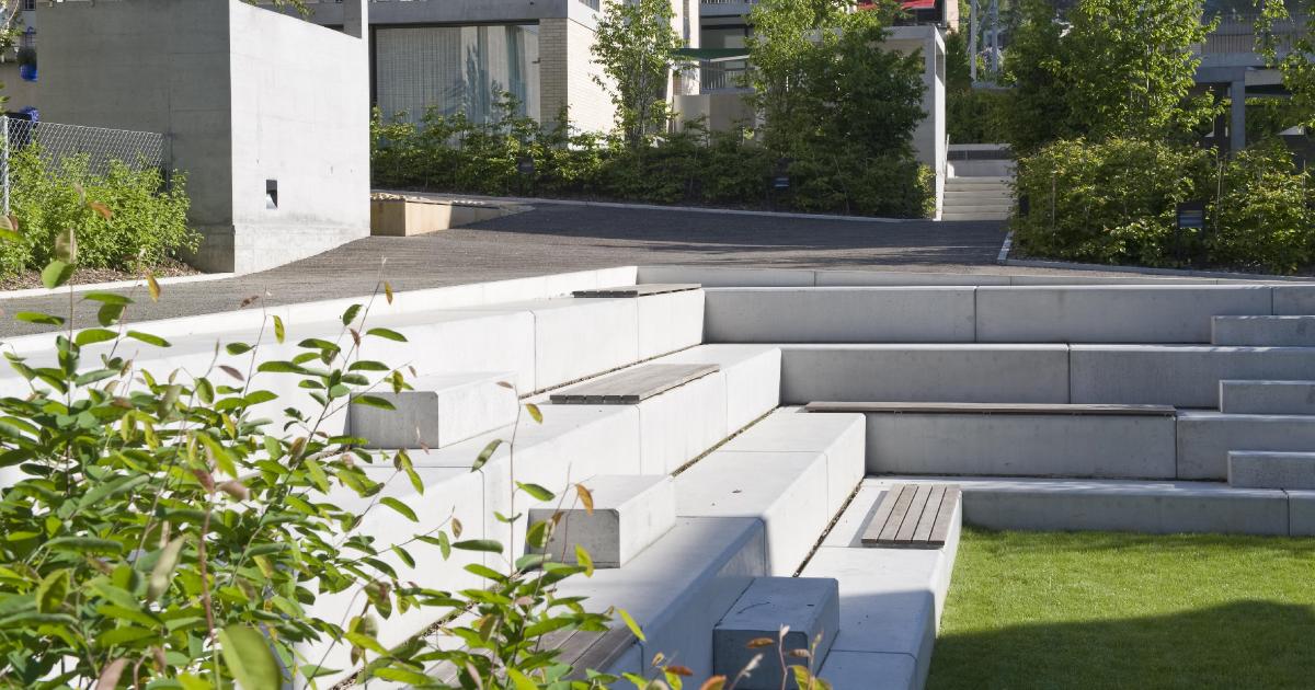 ak tr sitzgelegenheit3